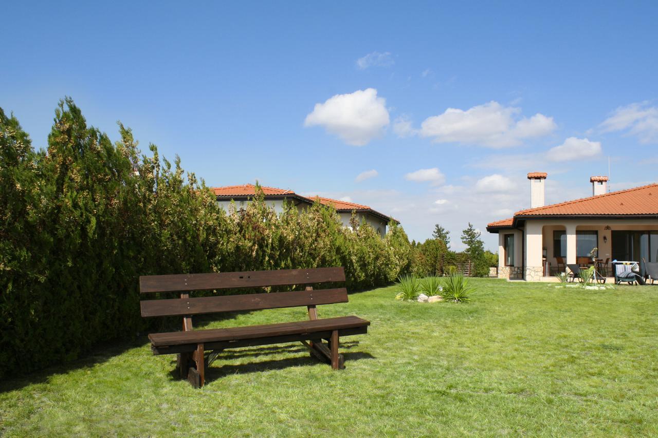 Private Villa 102 With Heated Pool In Blacksearama 발치크 외부 사진