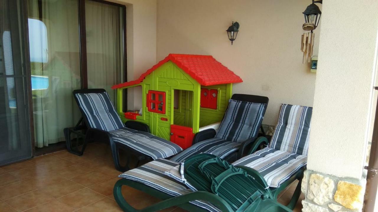 Private Villa 102 With Heated Pool In Blacksearama 발치크 외부 사진